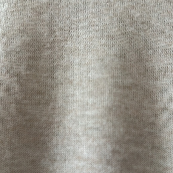 SUPER RARE! 🦄 NWT ALO Yoga Soho Pullover L Oatmeal Heather - Picture 8 of 10
